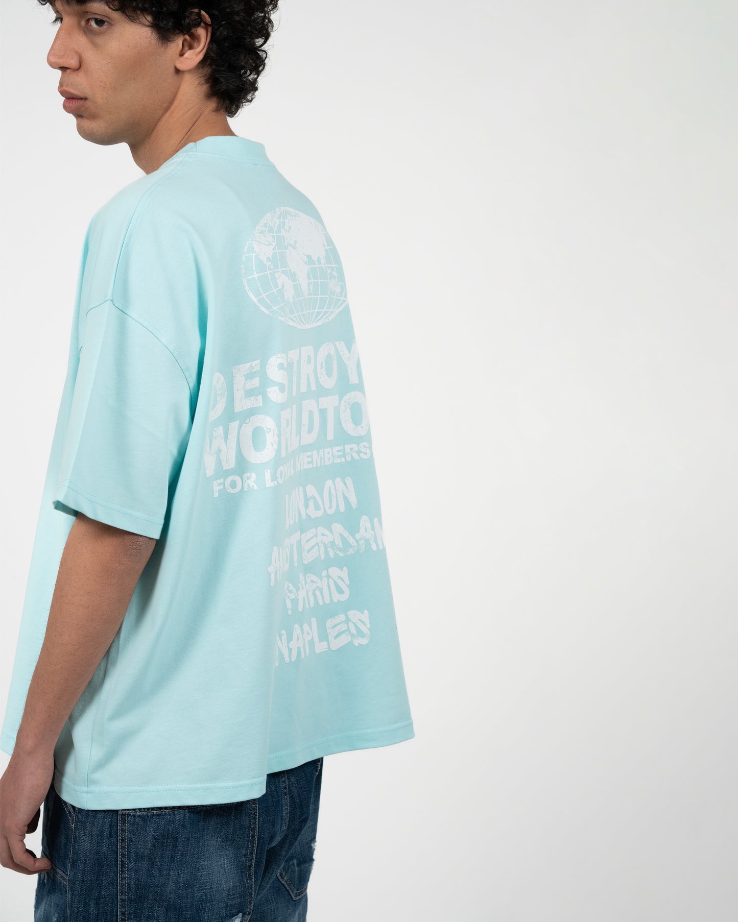 T-shirt World Tour
