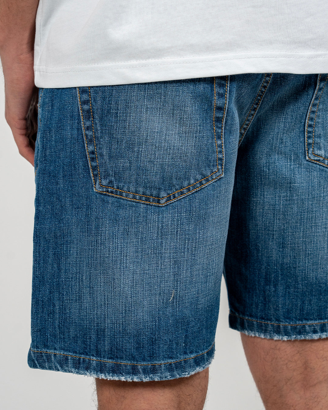Shorts Ice